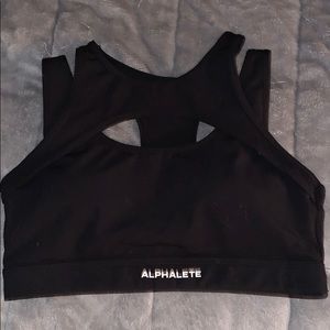 Alphalete Surface Keyhole Bra